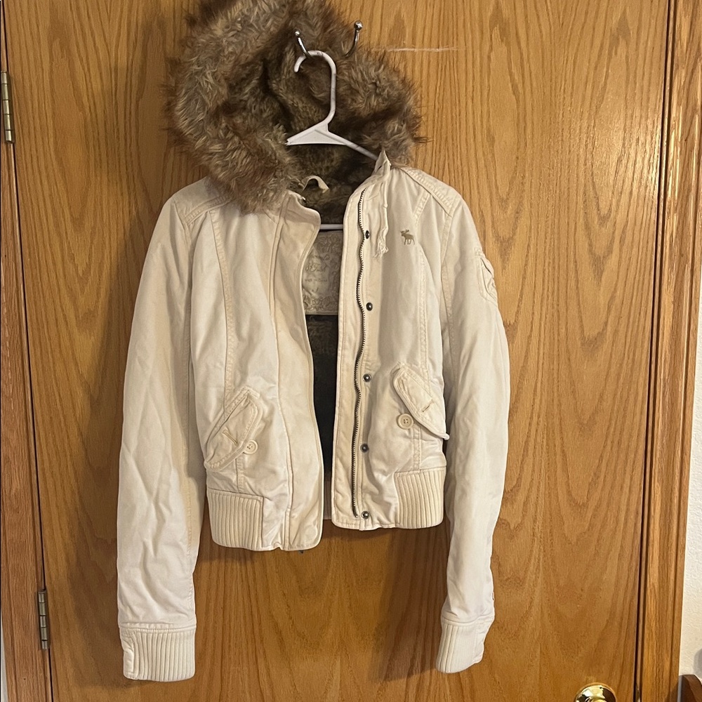 Vintage Abercrombie & Fitch Cream Faux Fur Lined Jacket
